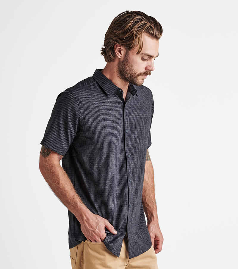Bless Up Breathable Stretch Shirt - Black - Image 4