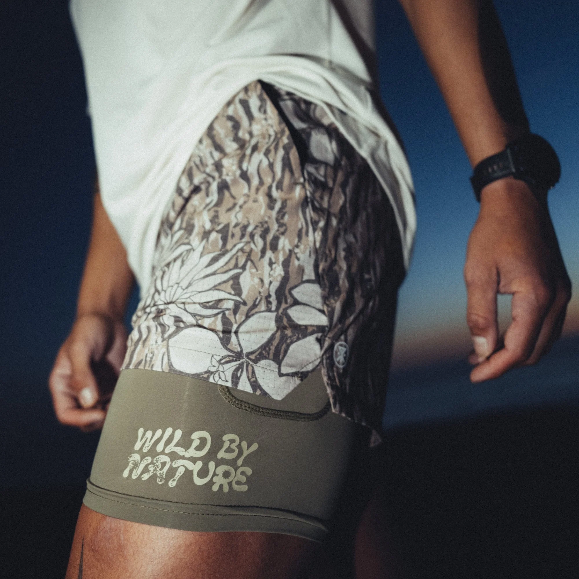 Bommer 3.5" Shorts - Khaki - Image 2