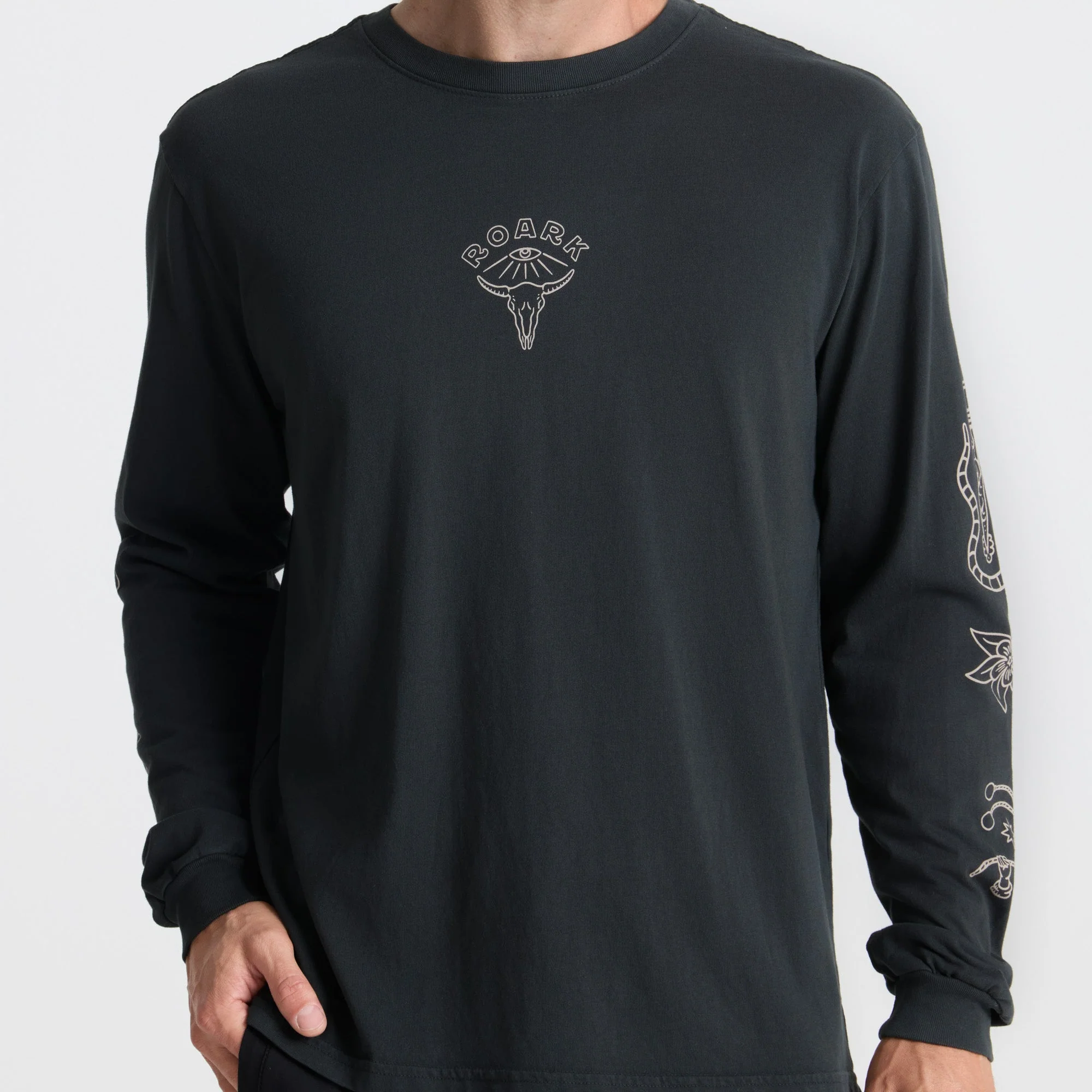 Icons Premium Long Sleeve Tee - Black - Image 8