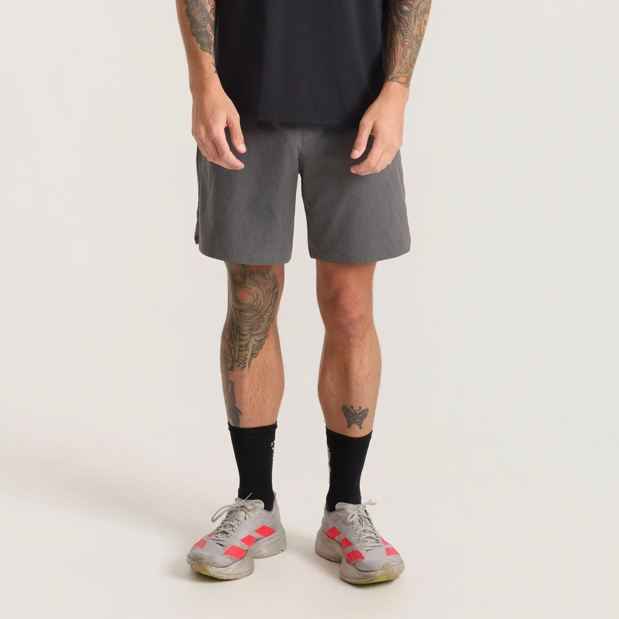 Serrano 7" Active Stretch Shorts - Charcoal Heather - Image 5