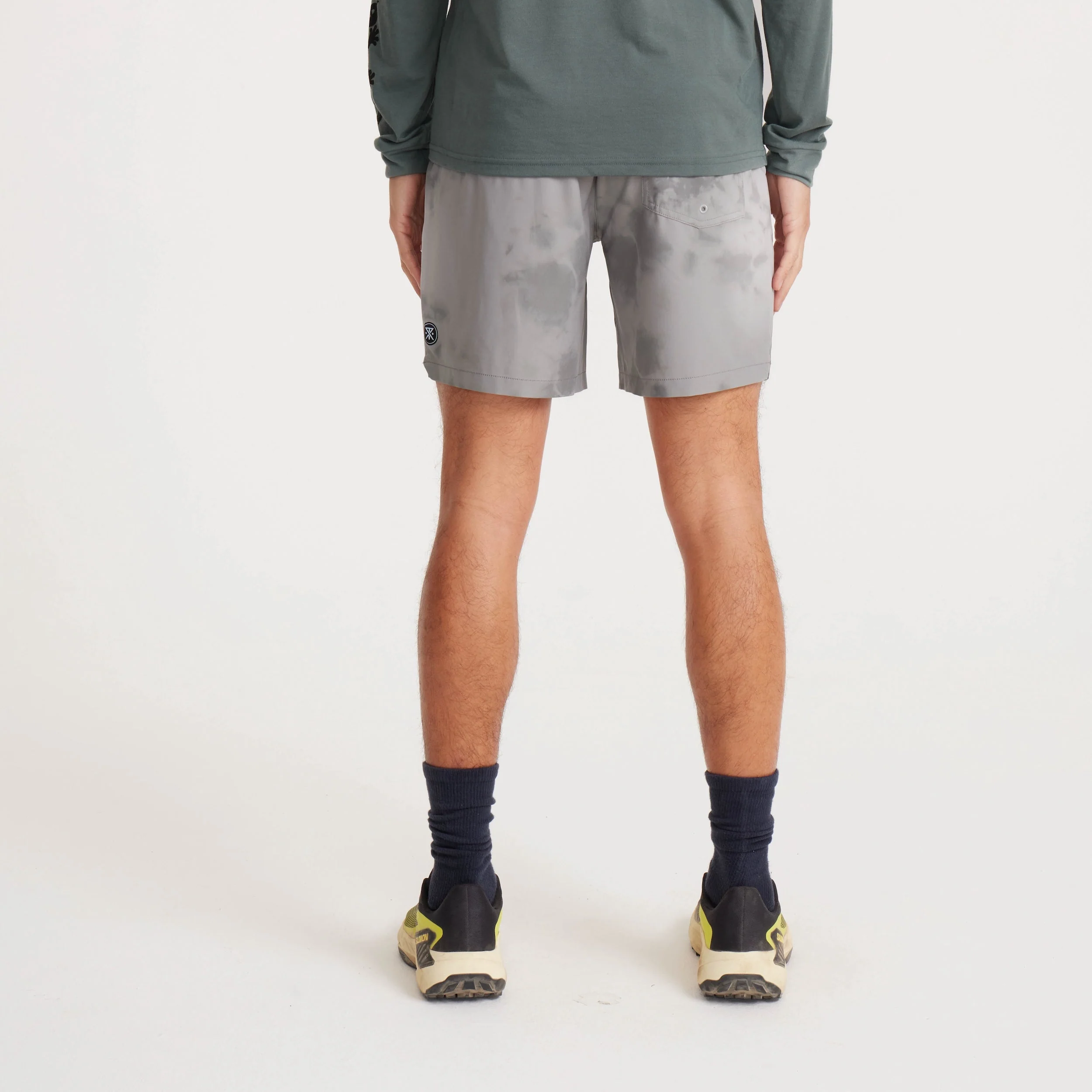 Serrano 7" Active Stretch Shorts - Ghost Grey - Image 6